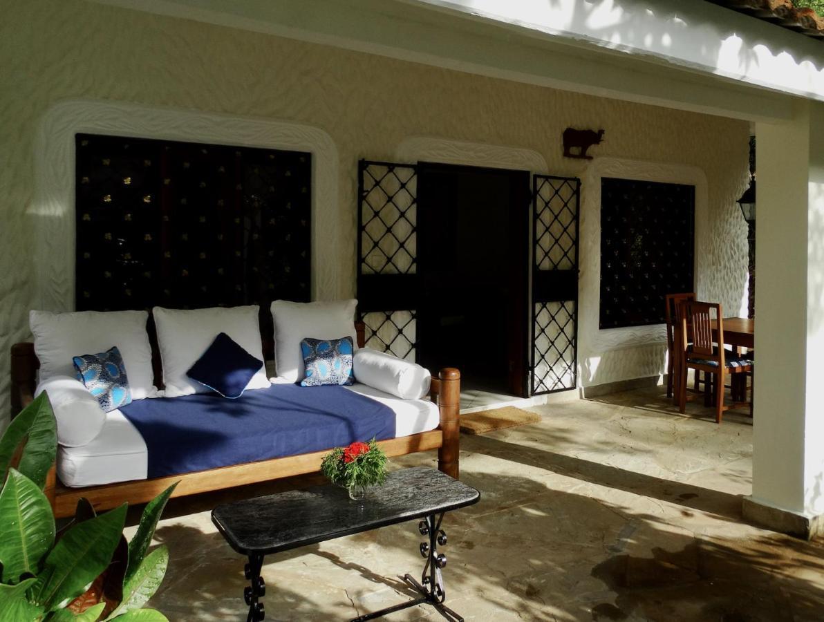 Diani Cottages Praia de Diani Exterior foto
