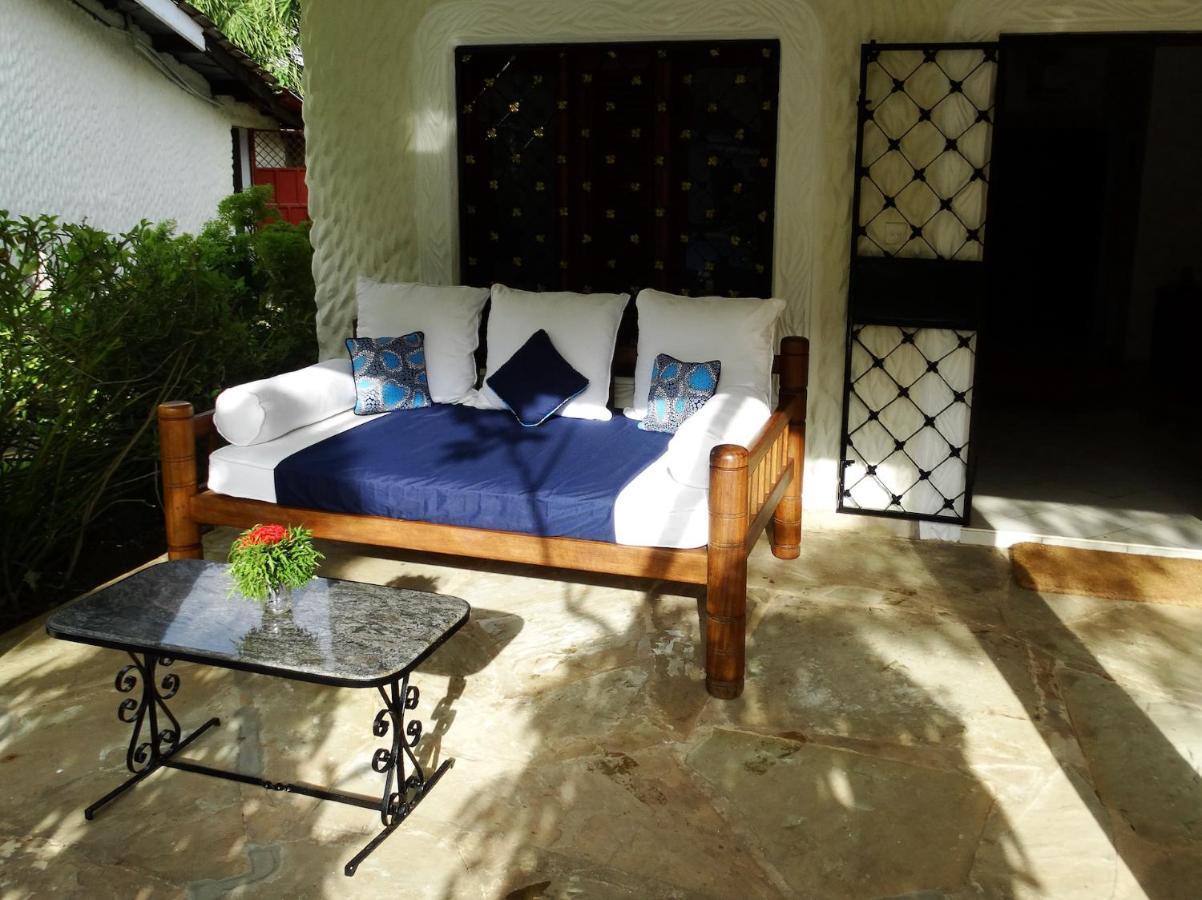 Diani Cottages Praia de Diani Exterior foto