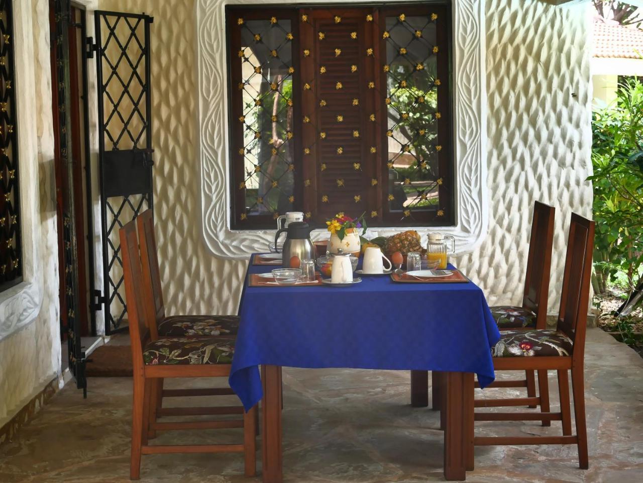 Diani Cottages Praia de Diani Exterior foto